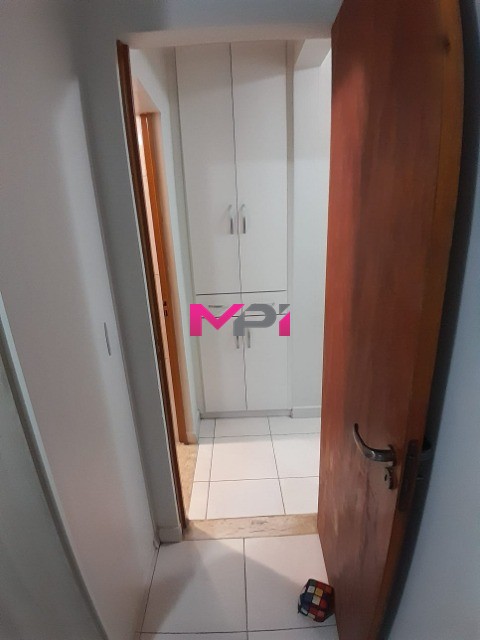 Apartamento à venda com 2 quartos, 56m² - Foto 16