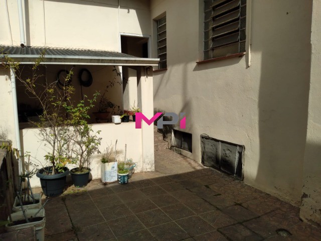 Sobrado à venda com 4 quartos, 188m² - Foto 1