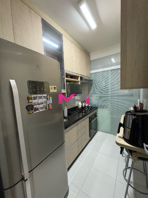 Apartamento à venda com 2 quartos, 54m² - Foto 18