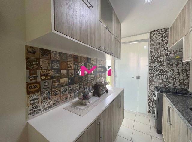 Apartamento à venda com 2 quartos, 78m² - Foto 4