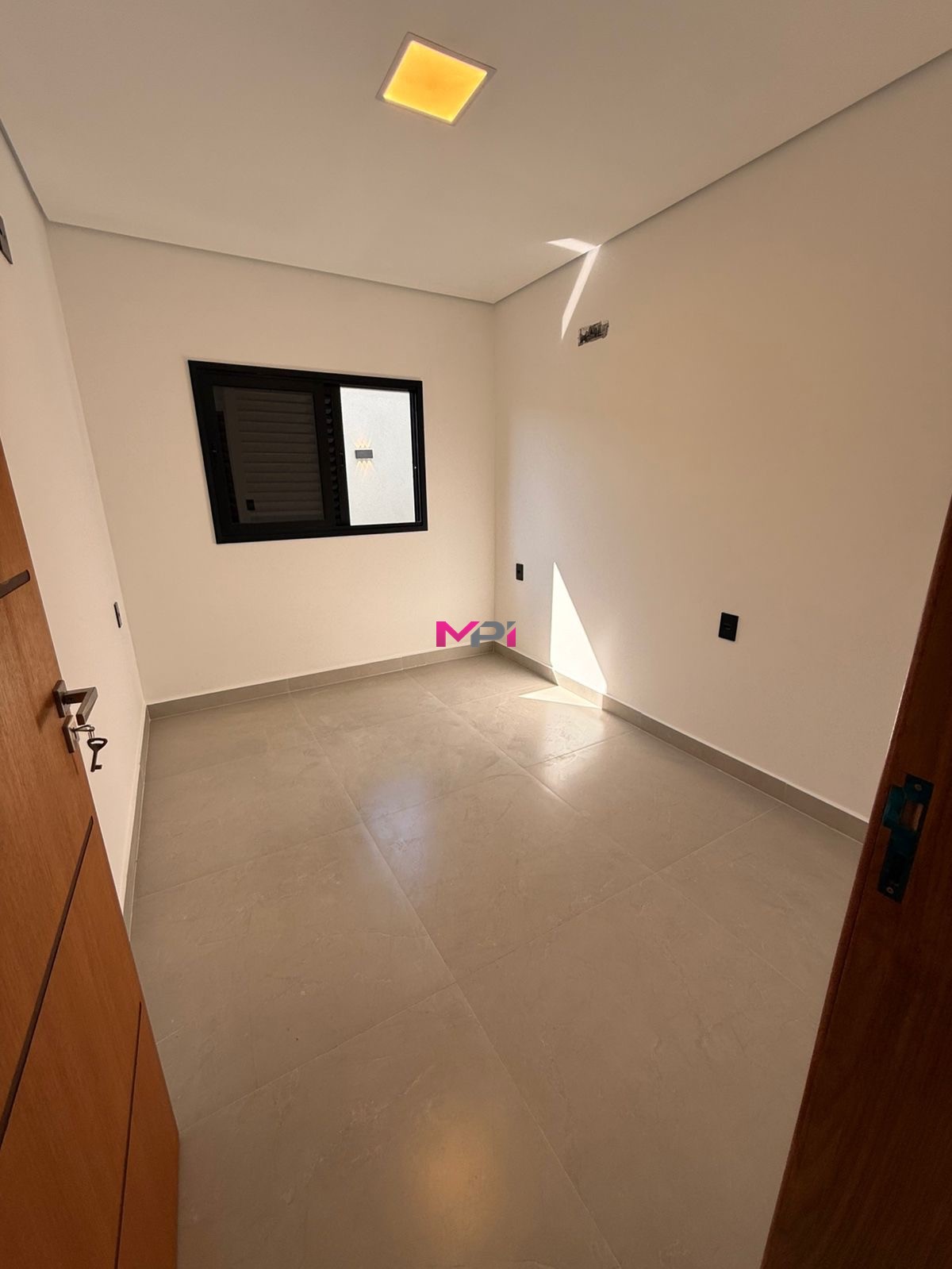 Casa à venda com 3 quartos, 83m² - Foto 18
