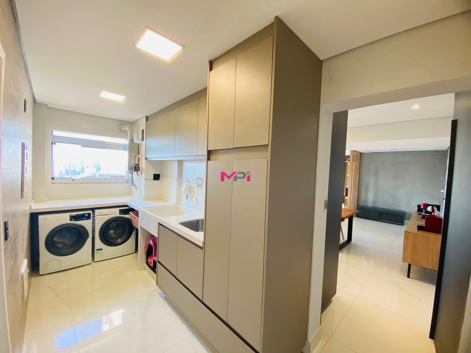 Apartamento à venda com 3 quartos, 166m² - Foto 30