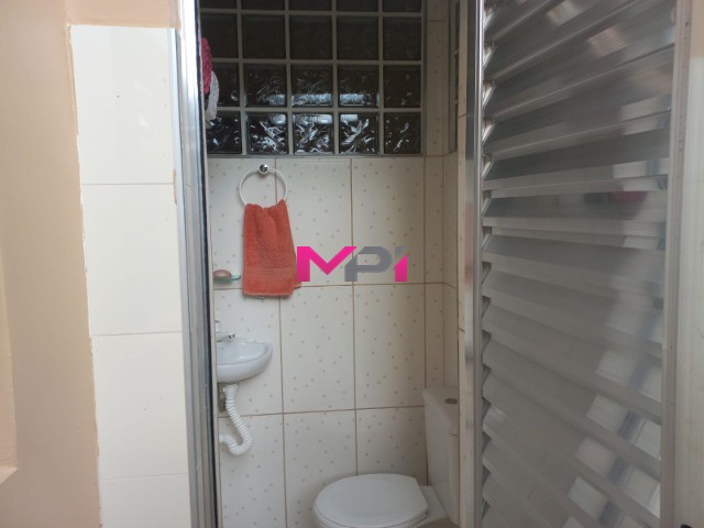 Casa à venda com 3 quartos, 214m² - Foto 26