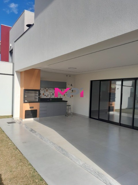 Casa de Condomínio à venda com 3 quartos, 227m² - Foto 8