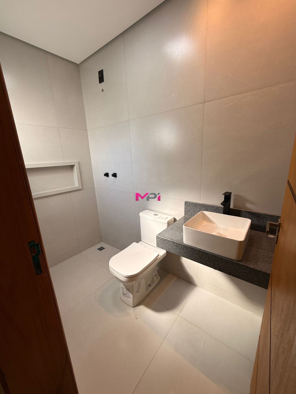 Casa à venda com 3 quartos, 83m² - Foto 21
