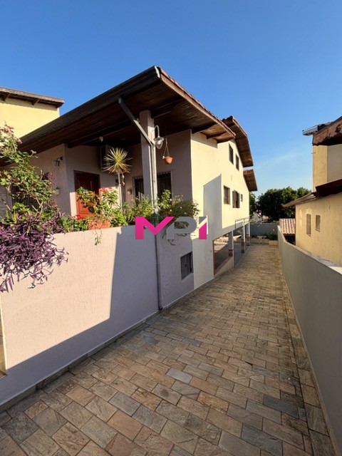 Casa, 3 quartos, 284 m² - Foto 4