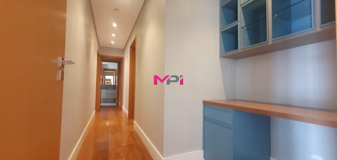 Apartamento para alugar com 3 quartos, 323m² - Foto 13