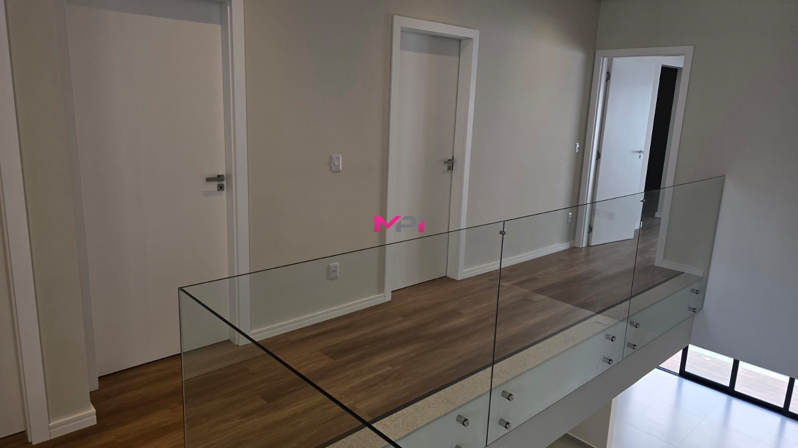 Casa de Condomínio à venda com 3 quartos, 242m² - Foto 8