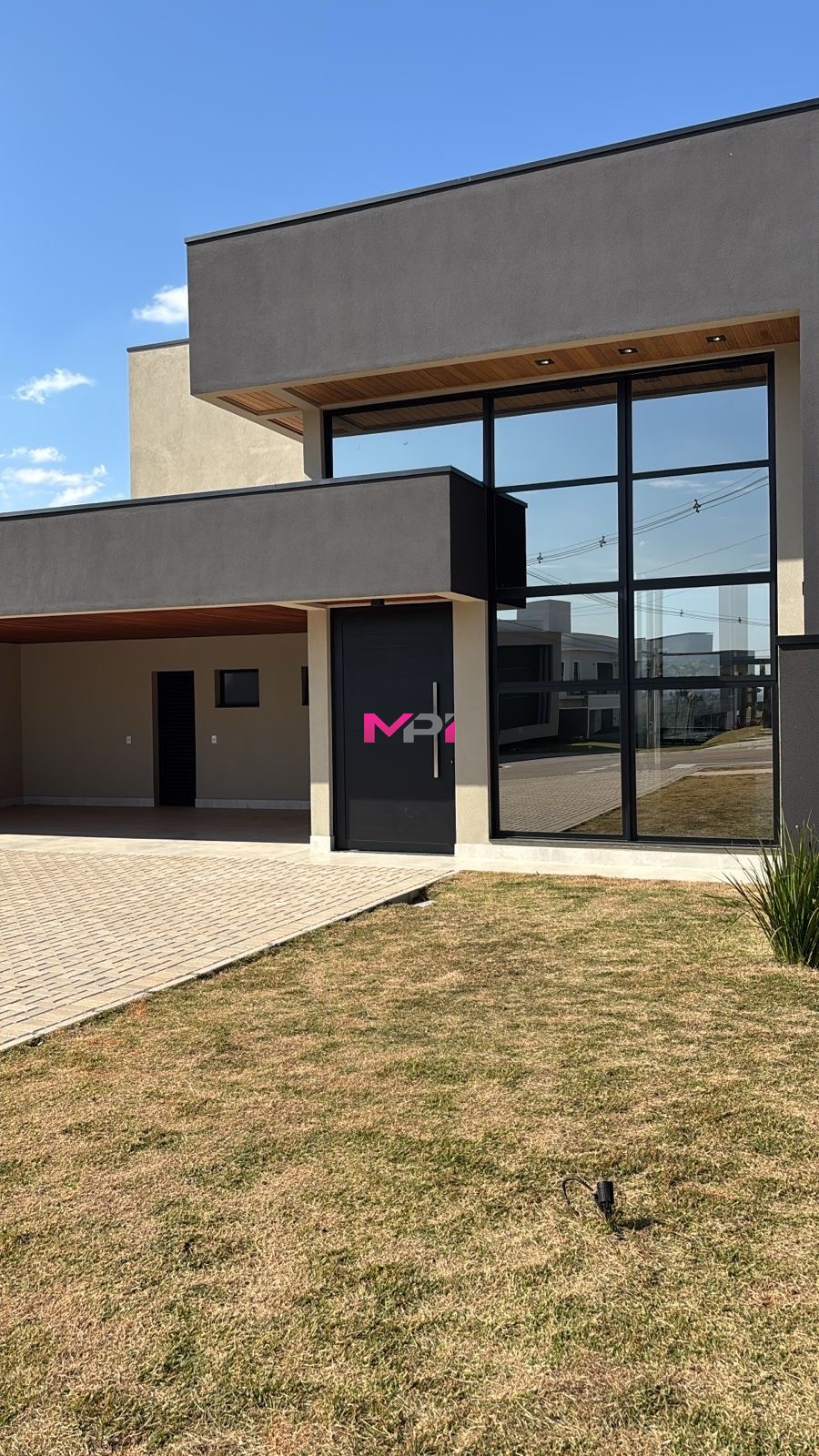 Casa de Condomínio à venda com 3 quartos, 432m² - Foto 4