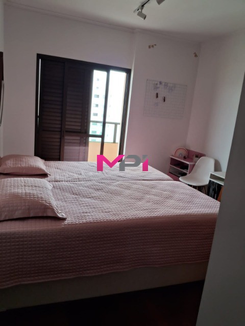 Apartamento à venda com 4 quartos, 230m² - Foto 13