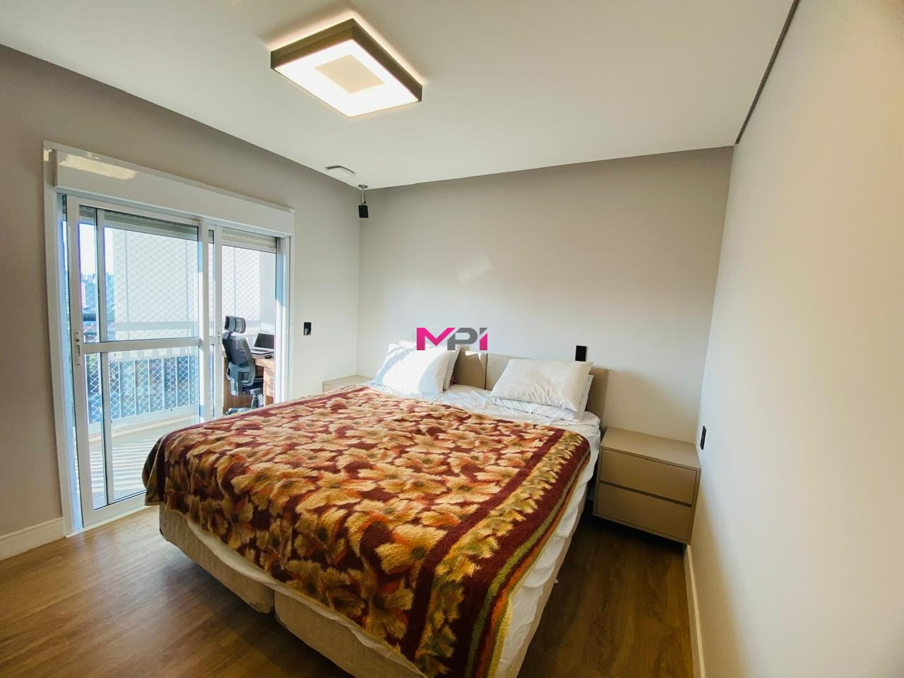 Apartamento à venda com 3 quartos, 166m² - Foto 19