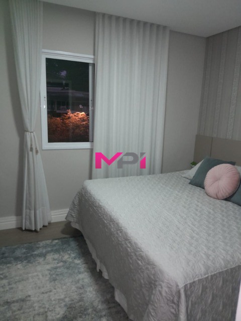 Apartamento à venda com 2 quartos, 82m² - Foto 11