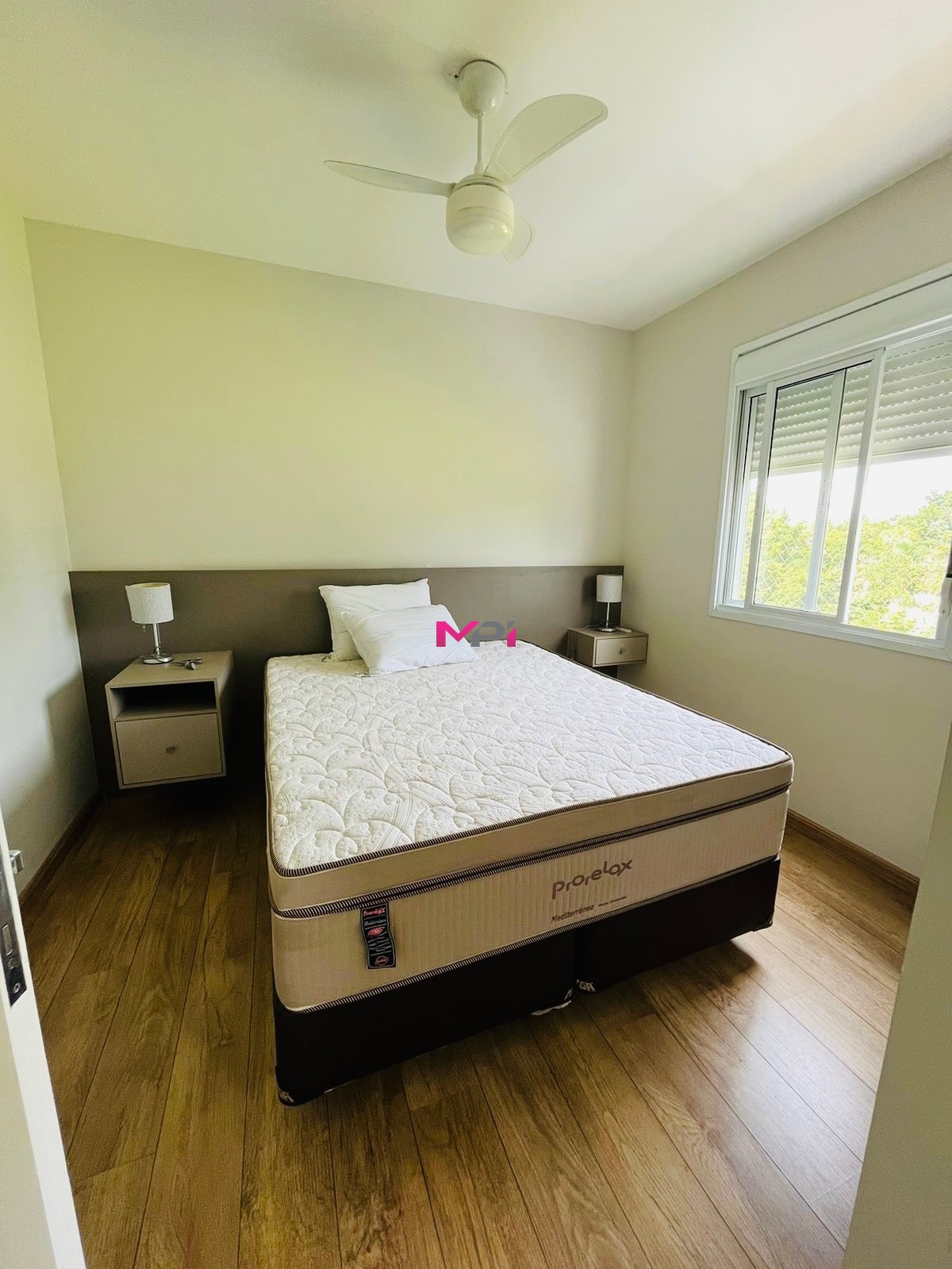 Apartamento à venda com 2 quartos, 66m² - Foto 11