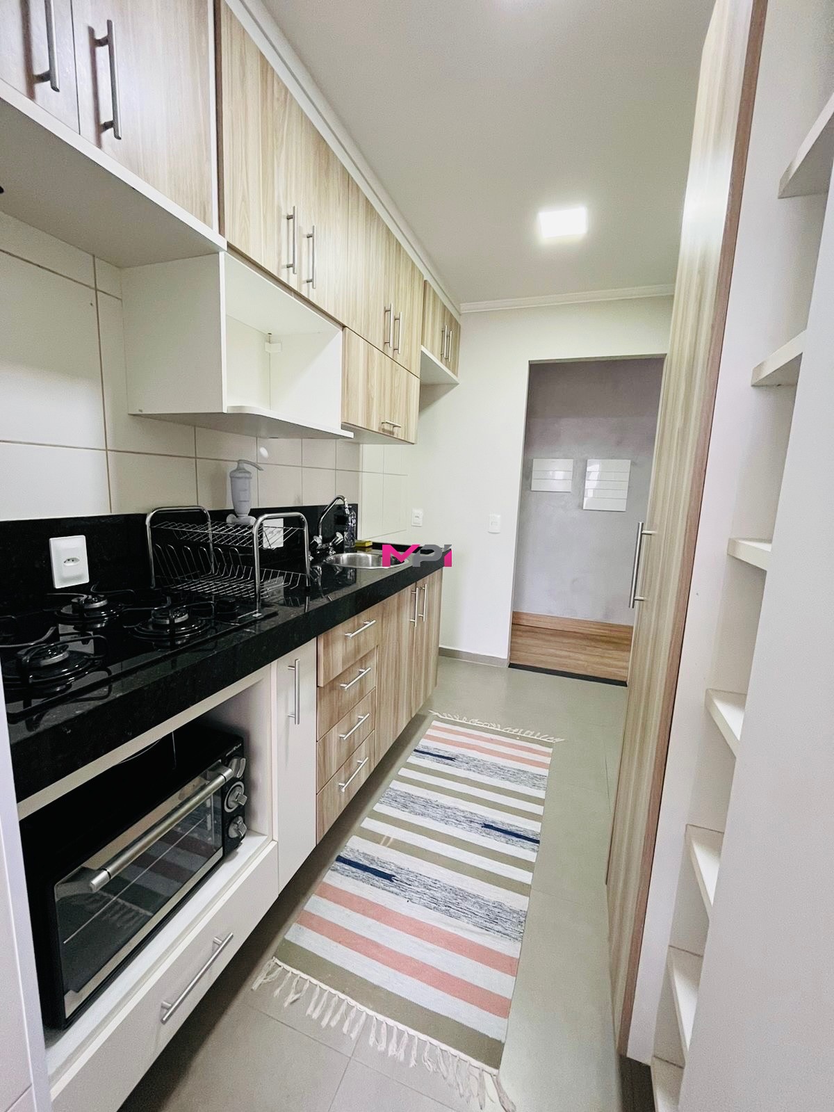 Apartamento à venda com 2 quartos, 66m² - Foto 8