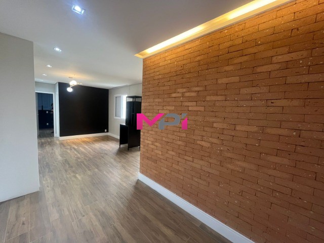 Apartamento para alugar com 1 quarto, 70m² - Foto 15