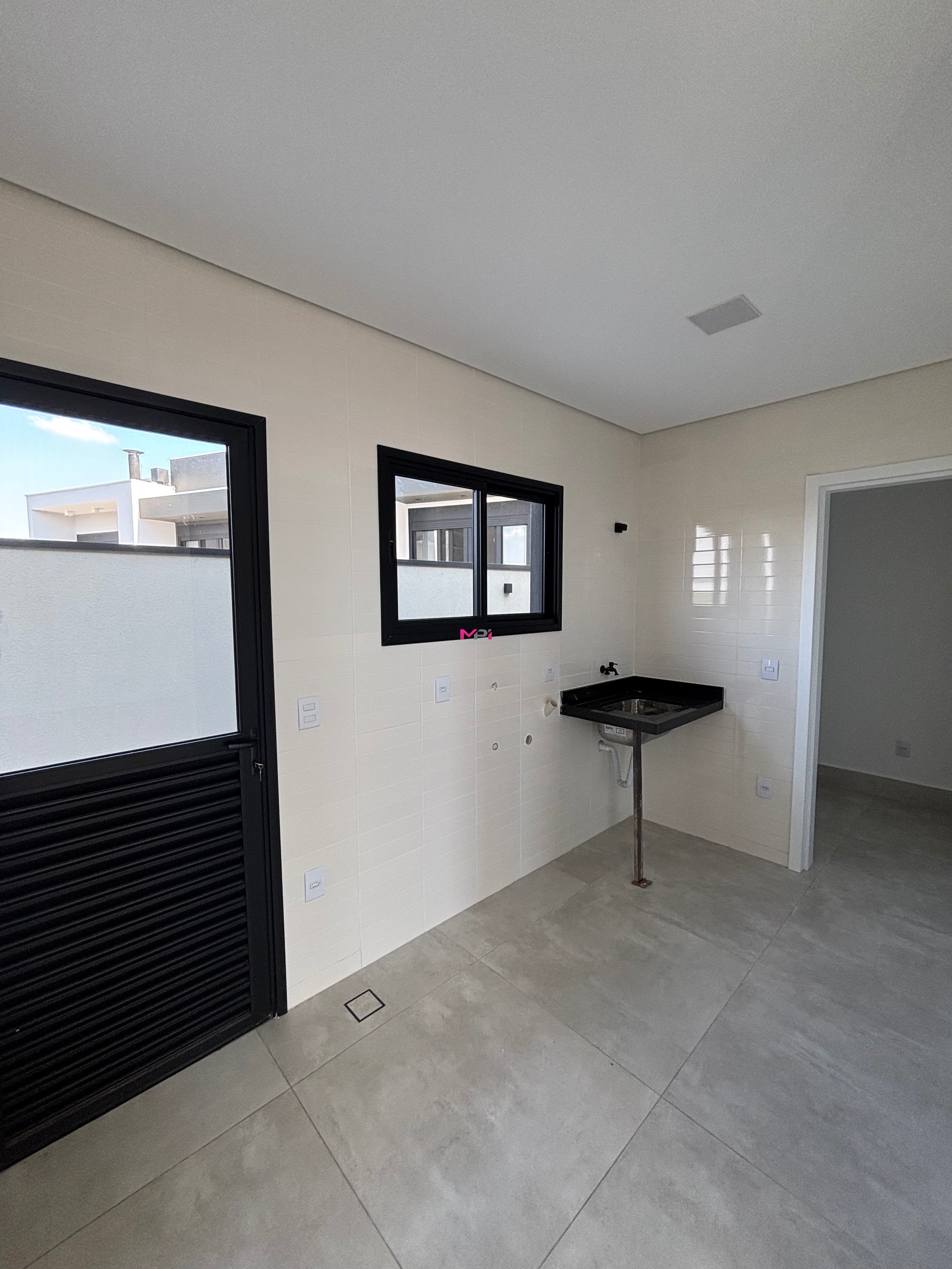 Casa de Condomínio à venda com 3 quartos, 432m² - Foto 30