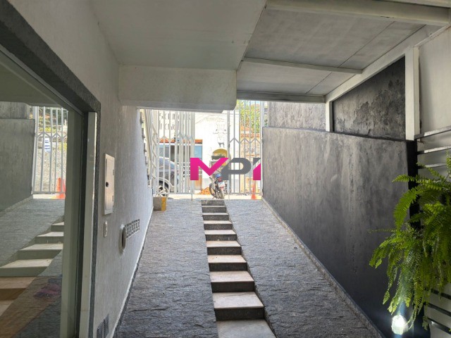 Prédio Inteiro à venda com 6 quartos, 270m² - Foto 3