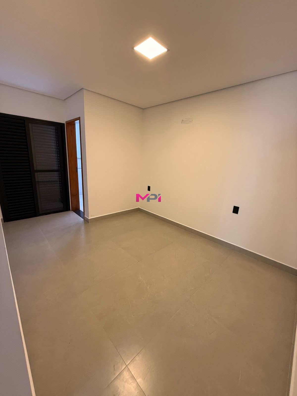 Casa à venda com 3 quartos, 83m² - Foto 19