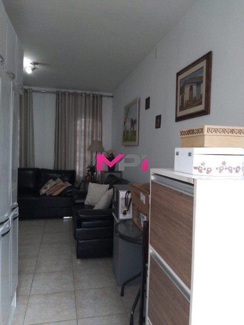 Casa à venda com 3 quartos, 109m² - Foto 8