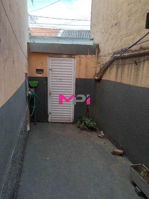 Sobrado à venda com 4 quartos, 188m² - Foto 11