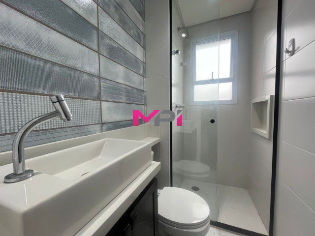 Apartamento para alugar com 1 quarto, 70m² - Foto 18