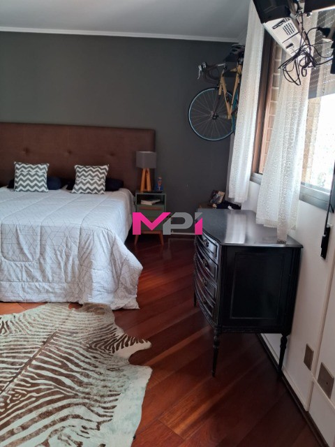 Apartamento à venda com 4 quartos, 230m² - Foto 16