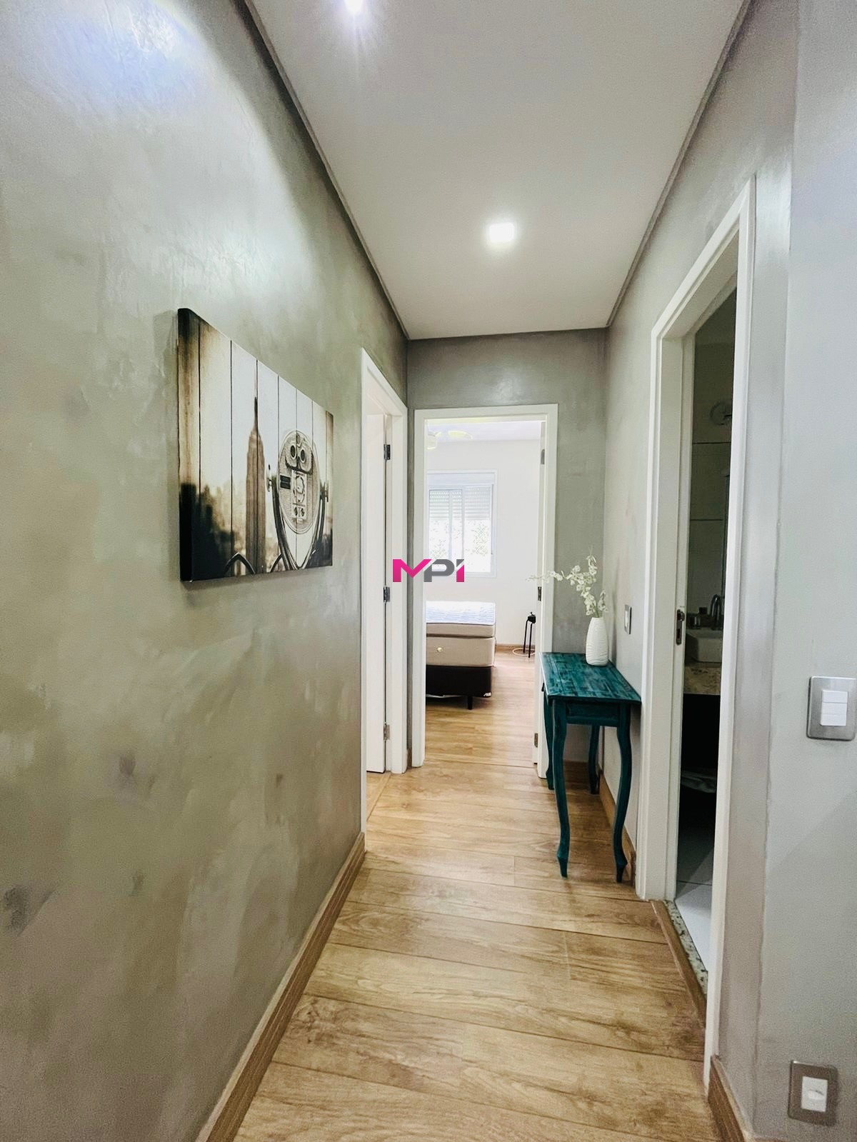 Apartamento à venda com 2 quartos, 66m² - Foto 10
