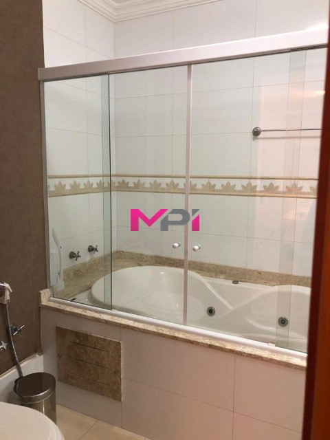 Apartamento à venda com 3 quartos, 184m² - Foto 31