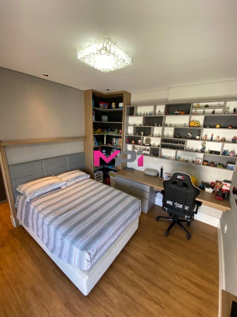 Apartamento à venda com 3 quartos, 189m² - Foto 18