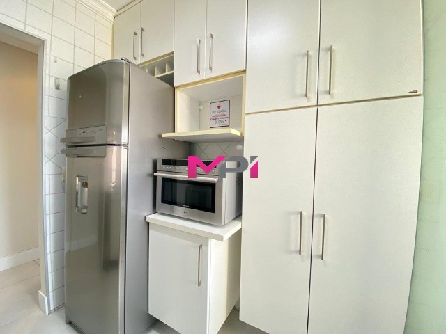 Apartamento à venda com 3 quartos, 72m² - Foto 13