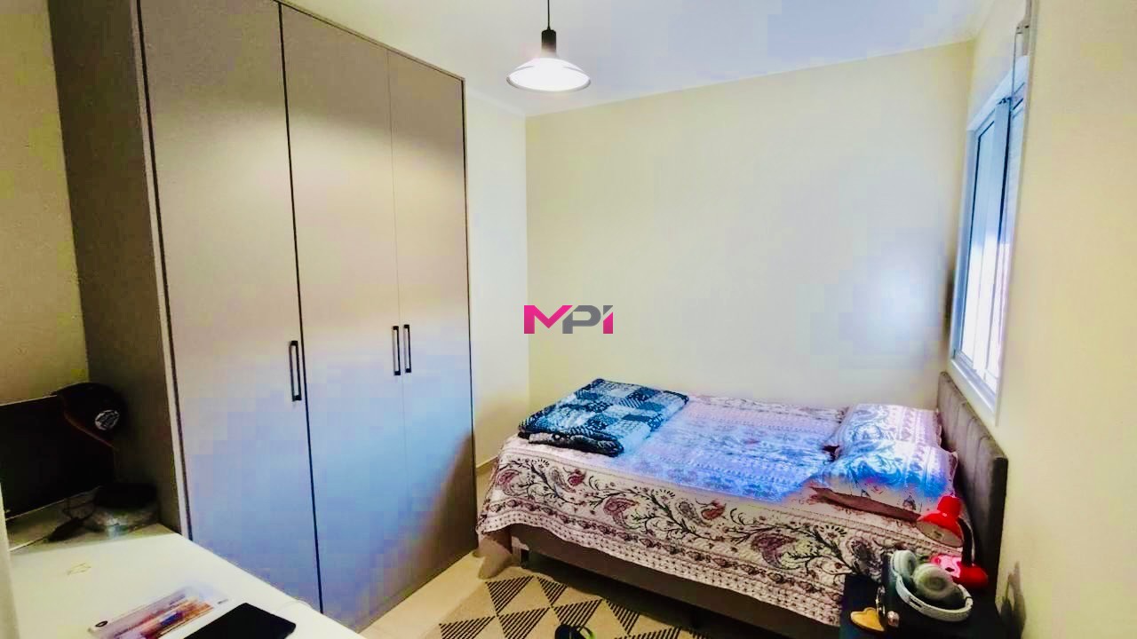 Apartamento à venda com 2 quartos, 67m² - Foto 9
