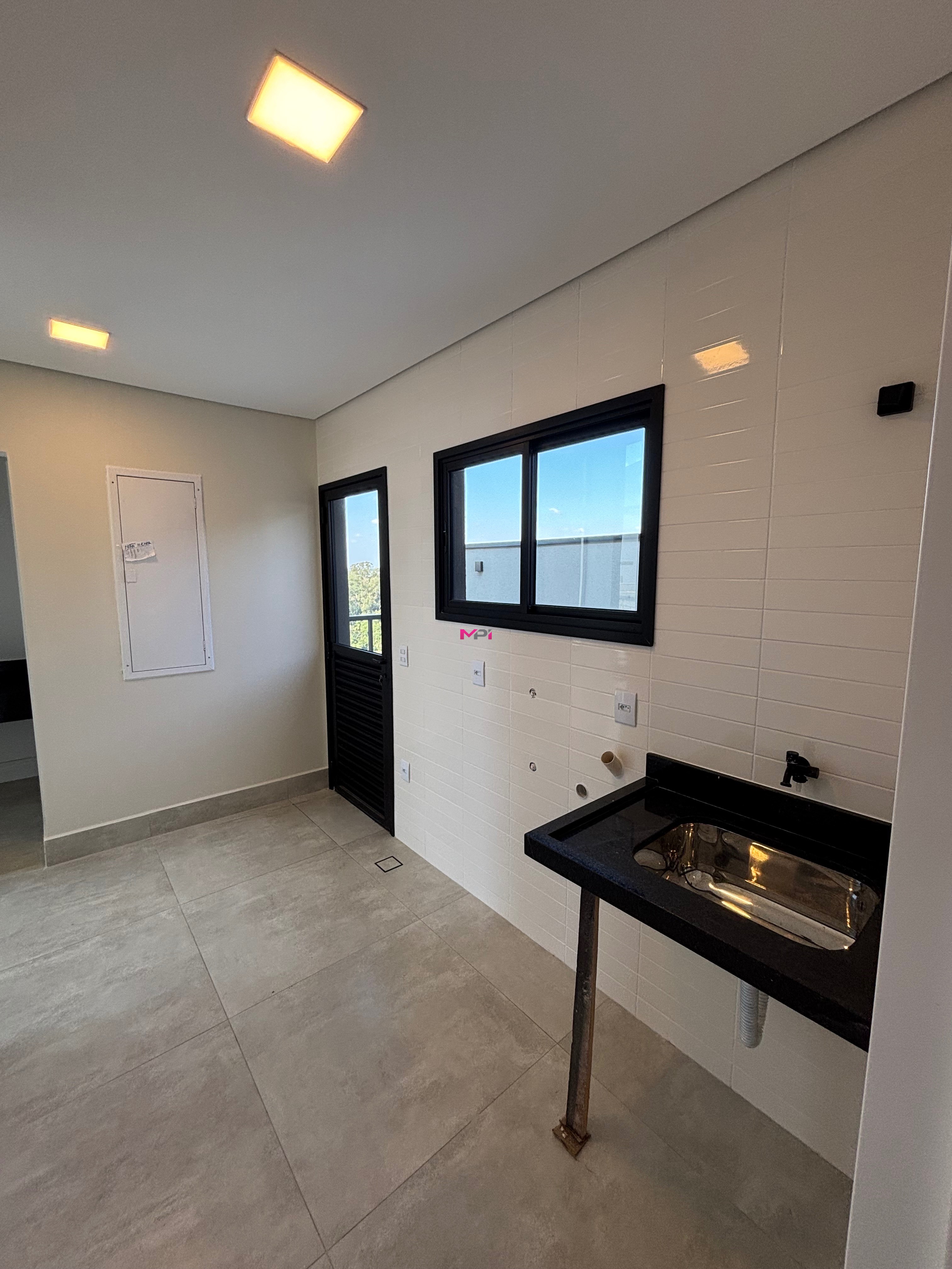 Casa de Condomínio à venda com 3 quartos, 432m² - Foto 32
