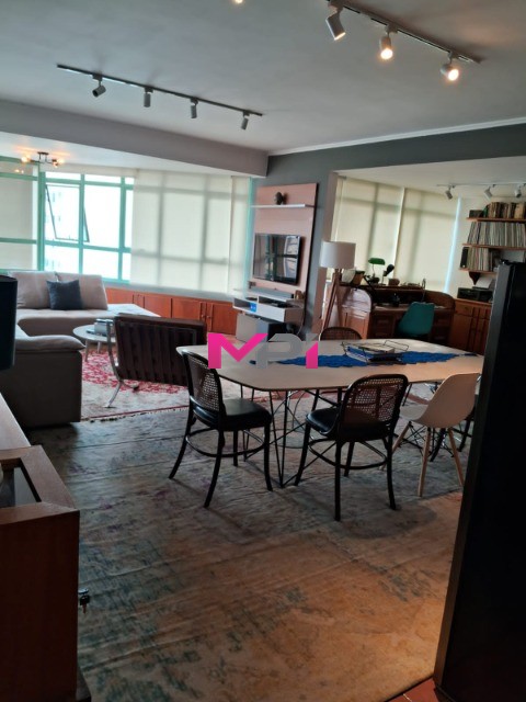 Apartamento à venda com 4 quartos, 230m² - Foto 2