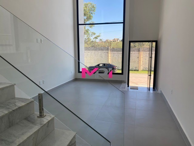 Casa de Condomínio à venda com 3 quartos, 227m² - Foto 3