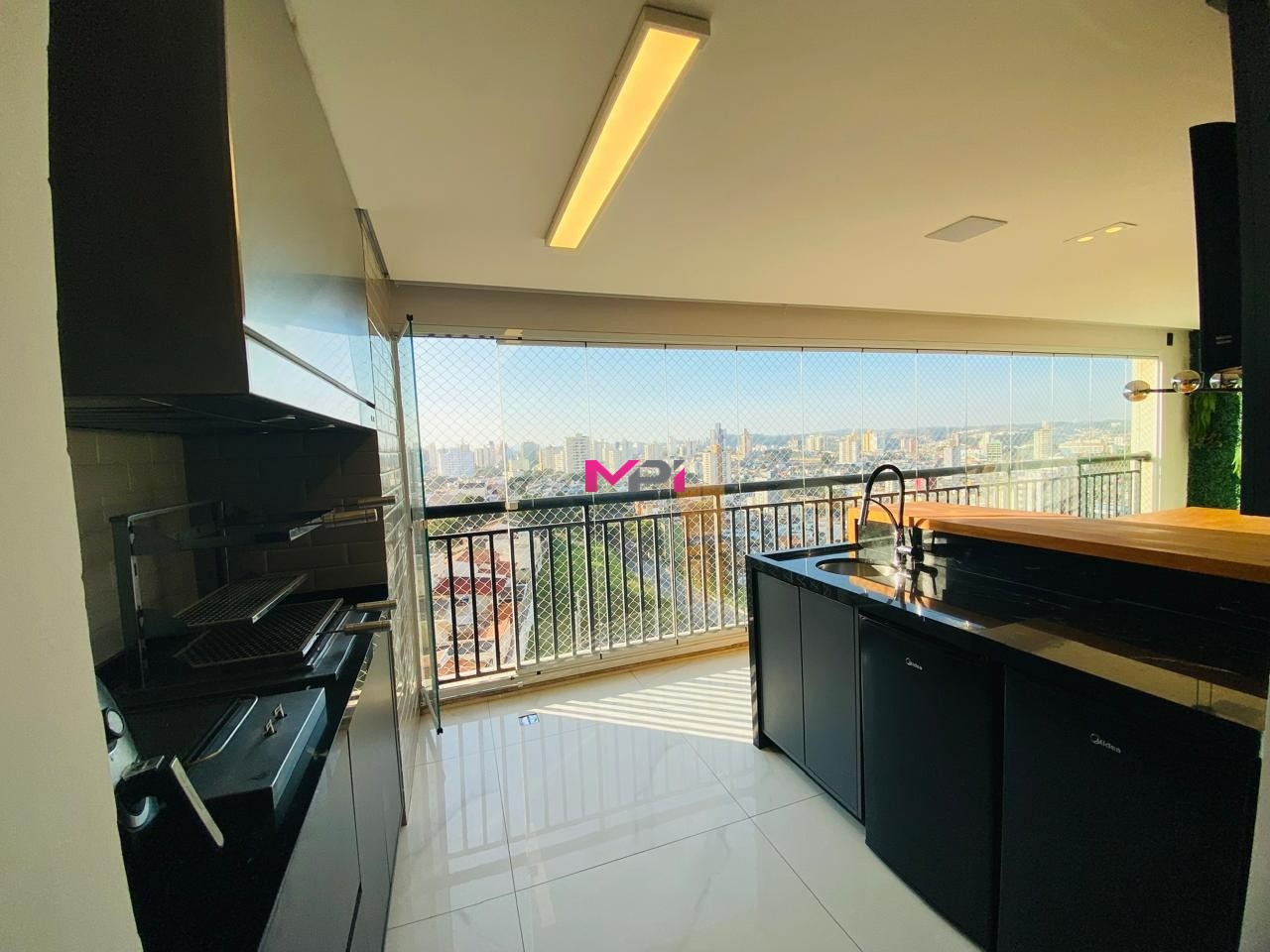 Apartamento à venda com 3 quartos, 166m² - Foto 11