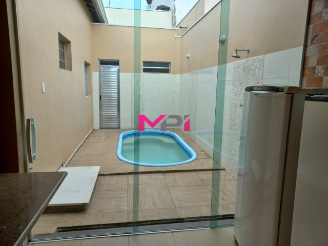 Casa à venda com 3 quartos, 214m² - Foto 28