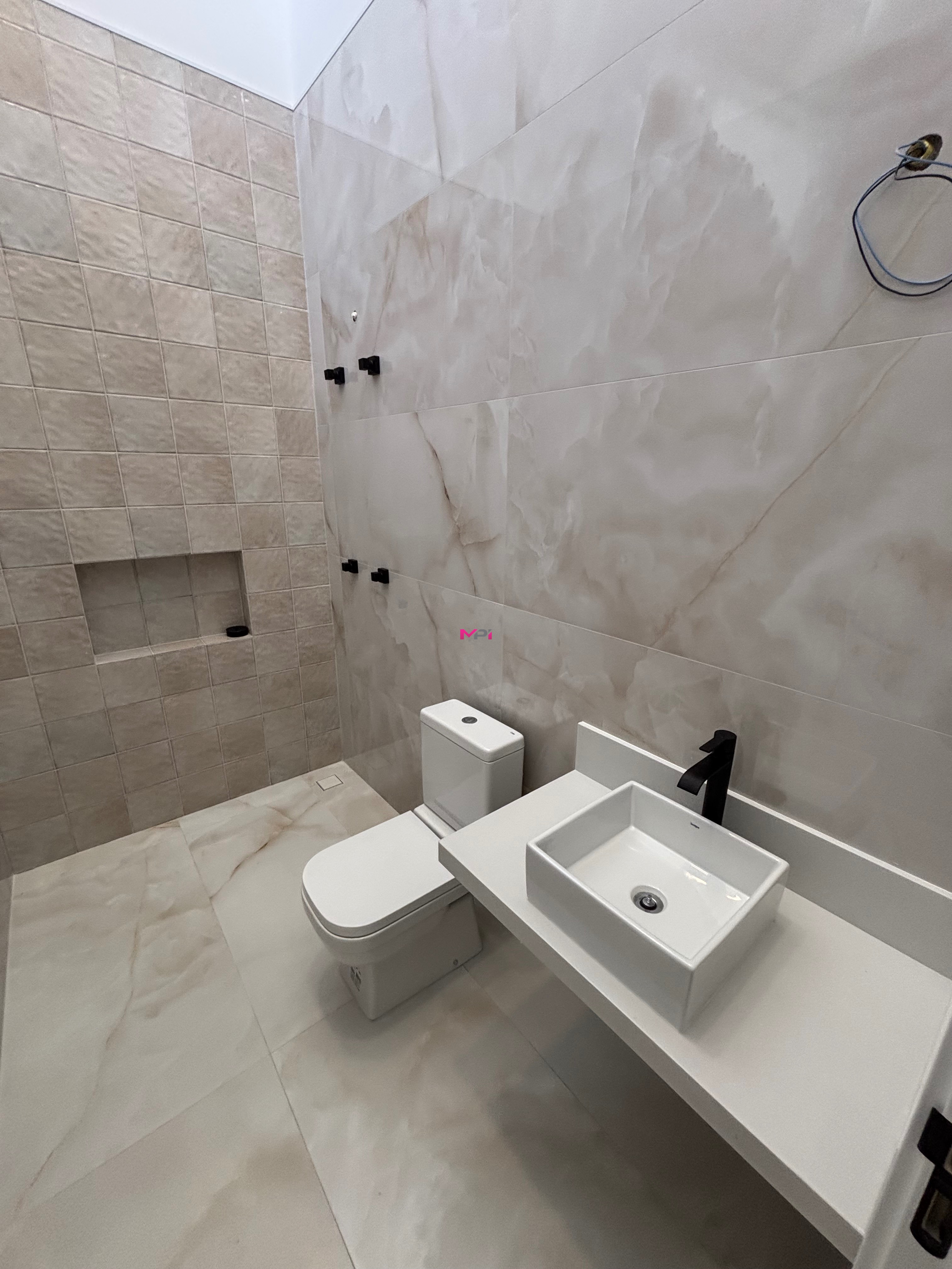 Casa de Condomínio à venda com 3 quartos, 432m² - Foto 17