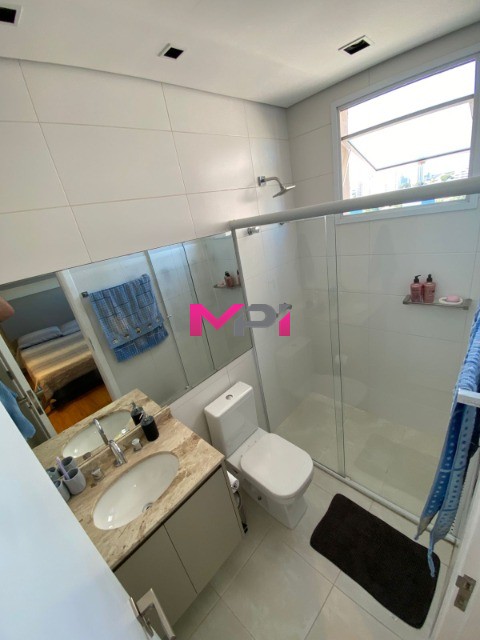 Apartamento à venda com 3 quartos, 189m² - Foto 19