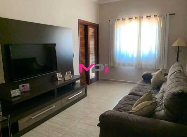 Chácara para alugar com 4 quartos, 1500m² - Foto 4