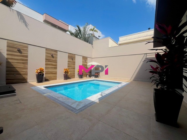 Casa de Condomínio à venda com 3 quartos, 160m² - Foto 2