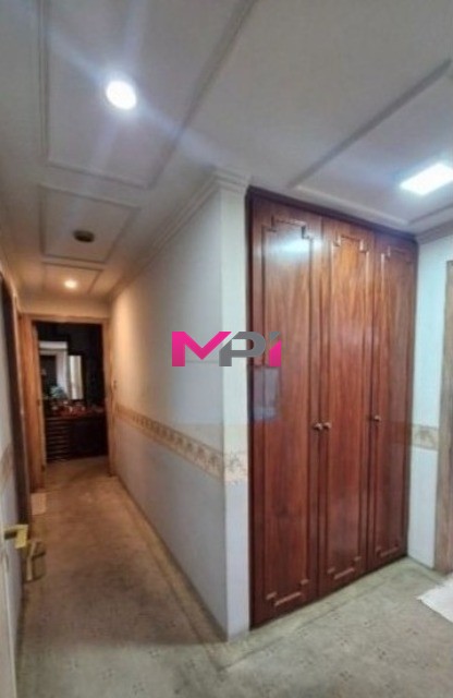 Apartamento à venda com 4 quartos, 230m² - Foto 15