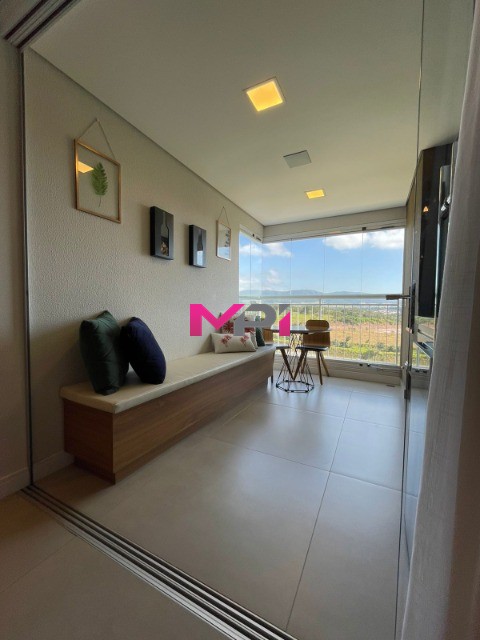 Apartamento para alugar com 2 quartos, 93m² - Foto 9