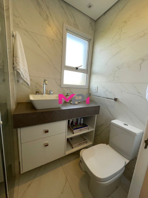 Apartamento para alugar com 2 quartos, 93m² - Foto 11