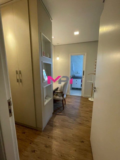 Apartamento para alugar com 2 quartos, 93m² - Foto 13