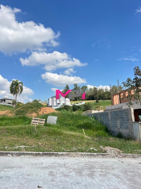 Terreno à venda, 640m² - Foto 1