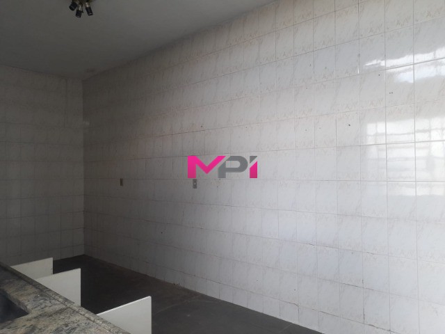 Sobrado à venda com 9 quartos, 396m² - Foto 5