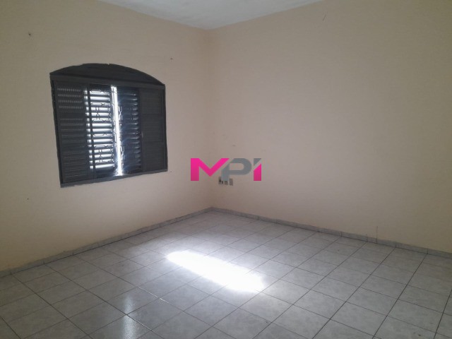 Sobrado à venda com 9 quartos, 396m² - Foto 11