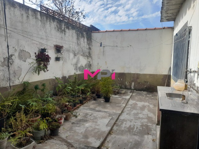 Sobrado à venda com 9 quartos, 396m² - Foto 17