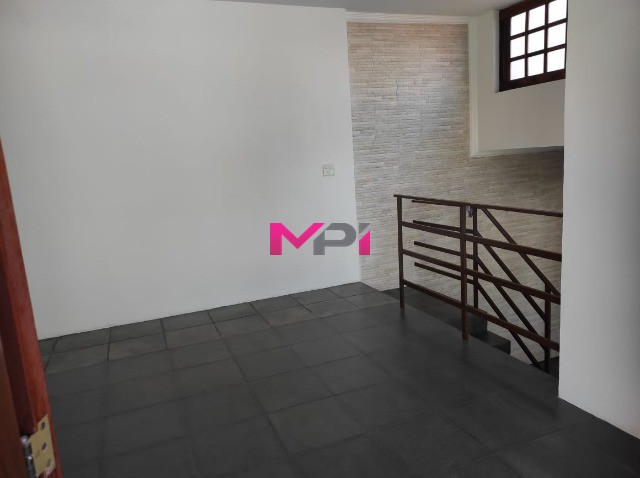 Chácara à venda com 4 quartos, 372m² - Foto 11