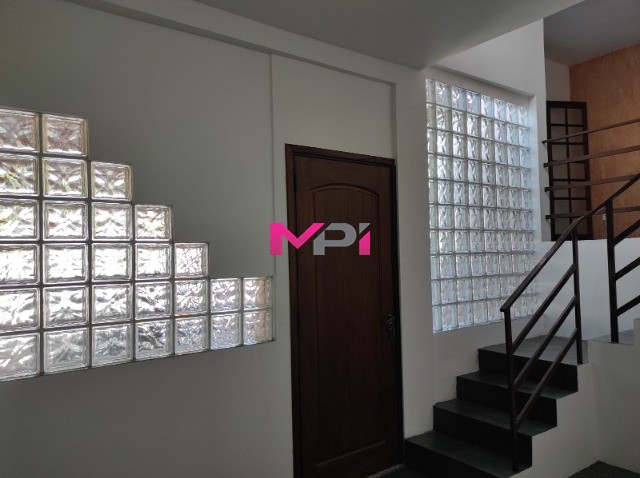 Chácara à venda com 4 quartos, 372m² - Foto 14